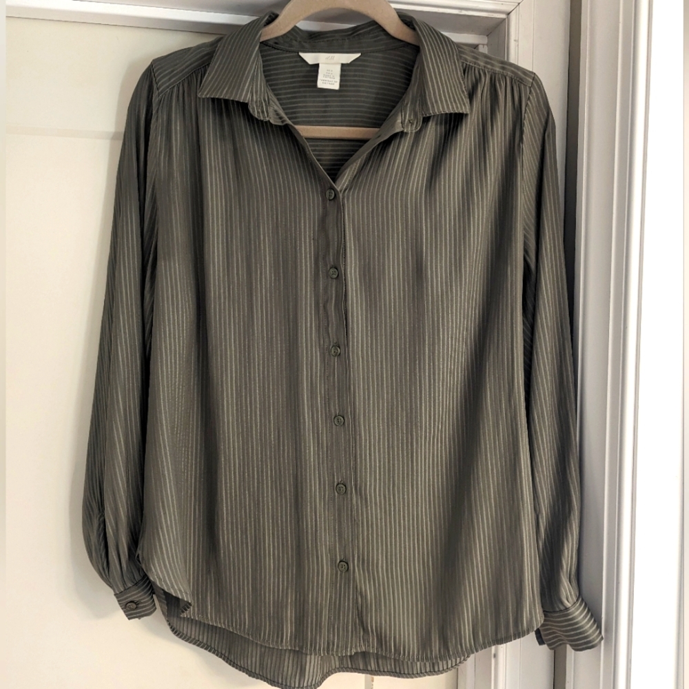 H&M blouse